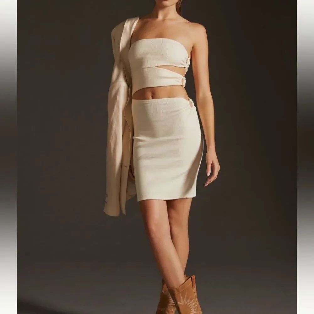Bordeaux Strapless Cutout Dress